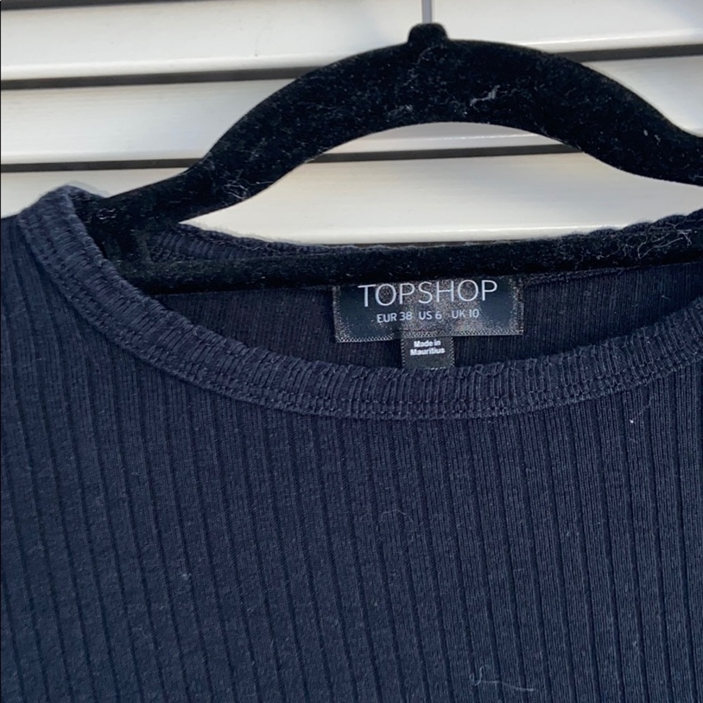 Topshop Ribbed Cropped Top - Picture 2 of 3